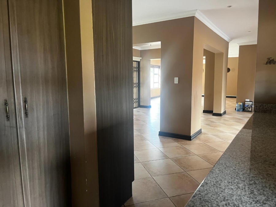 4 Bedroom Property for Sale in Melodie North West